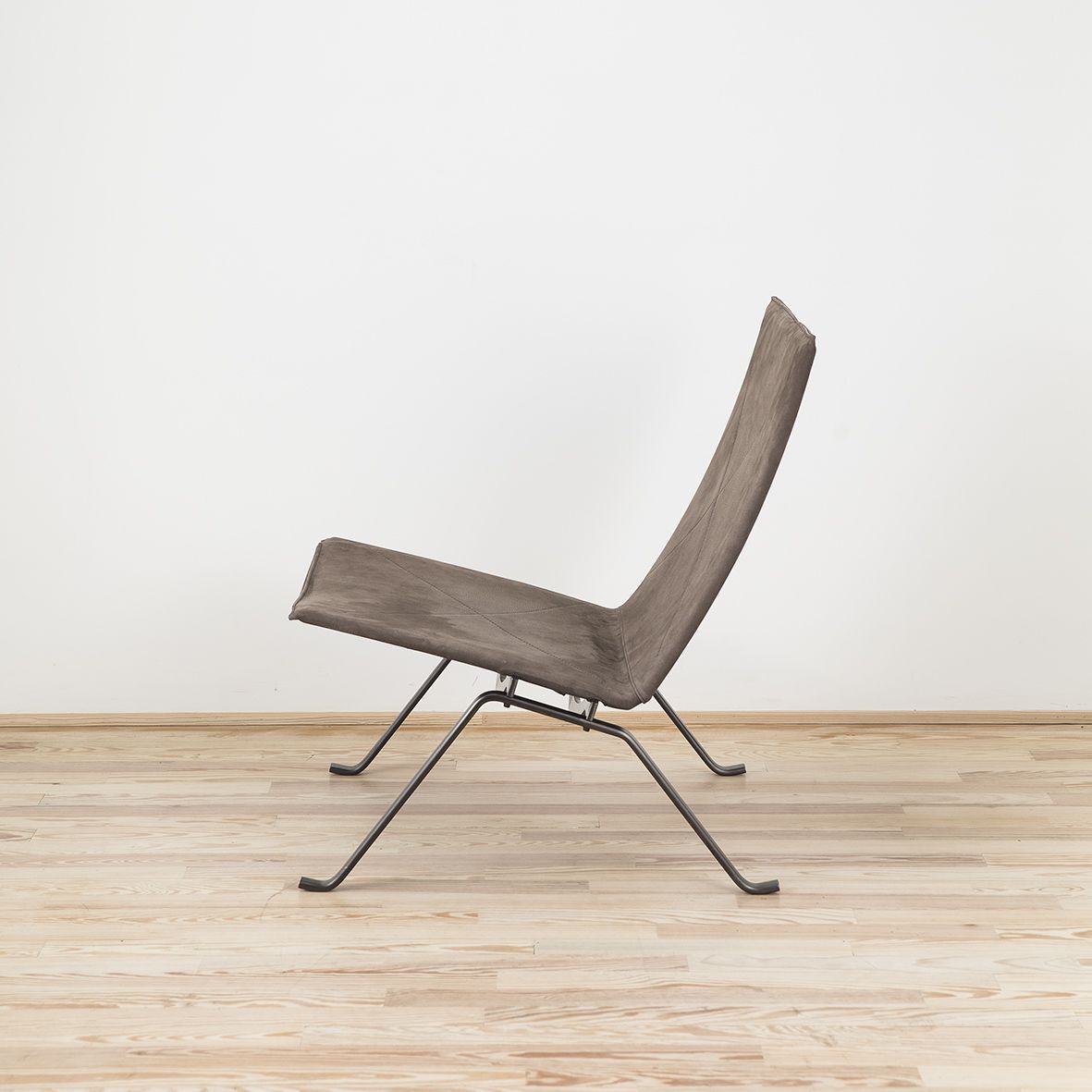 Sillón PK22 Anniv diseñado por Poul Kjærholm - Fritz Hansen Sillón PK22 Anniv diseñado por Poul Kjærholm y editado por Fritz Hansen