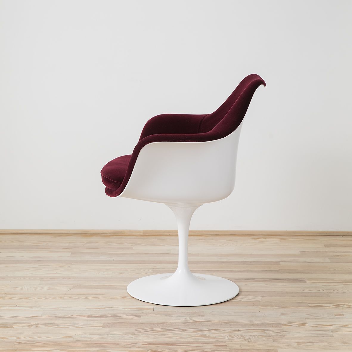 Sillón Tulip Armchair diseñado por Eero Saarinen y editado por Knoll