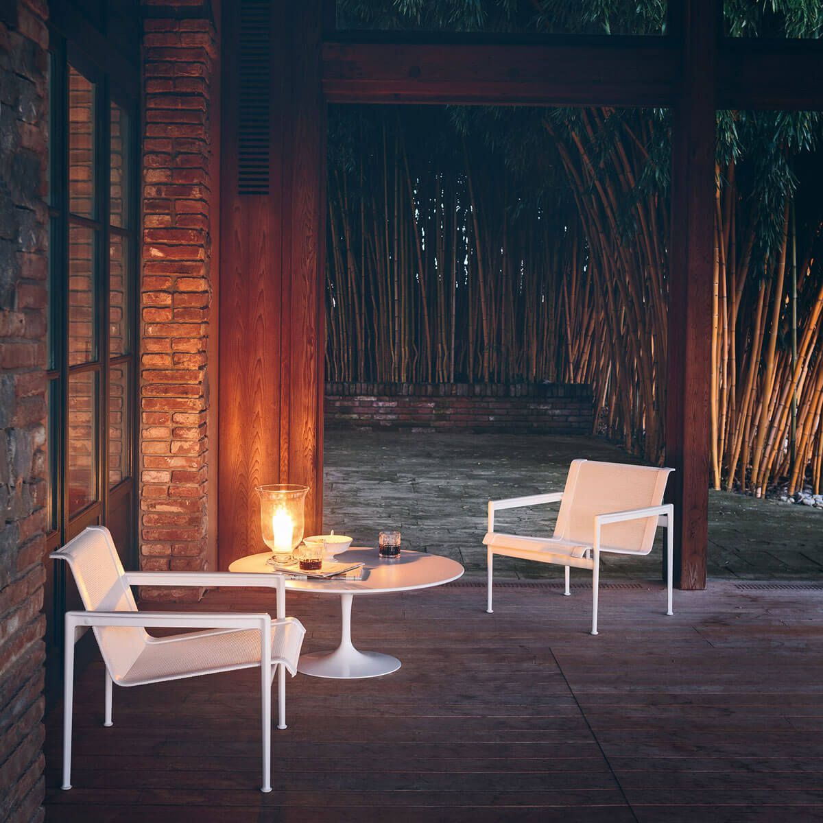 Mesa Tulip Saarinen Coffee Exterior - Knoll
