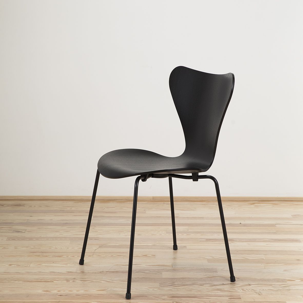 Silla Serie 7 Expo - Fritz Hansen