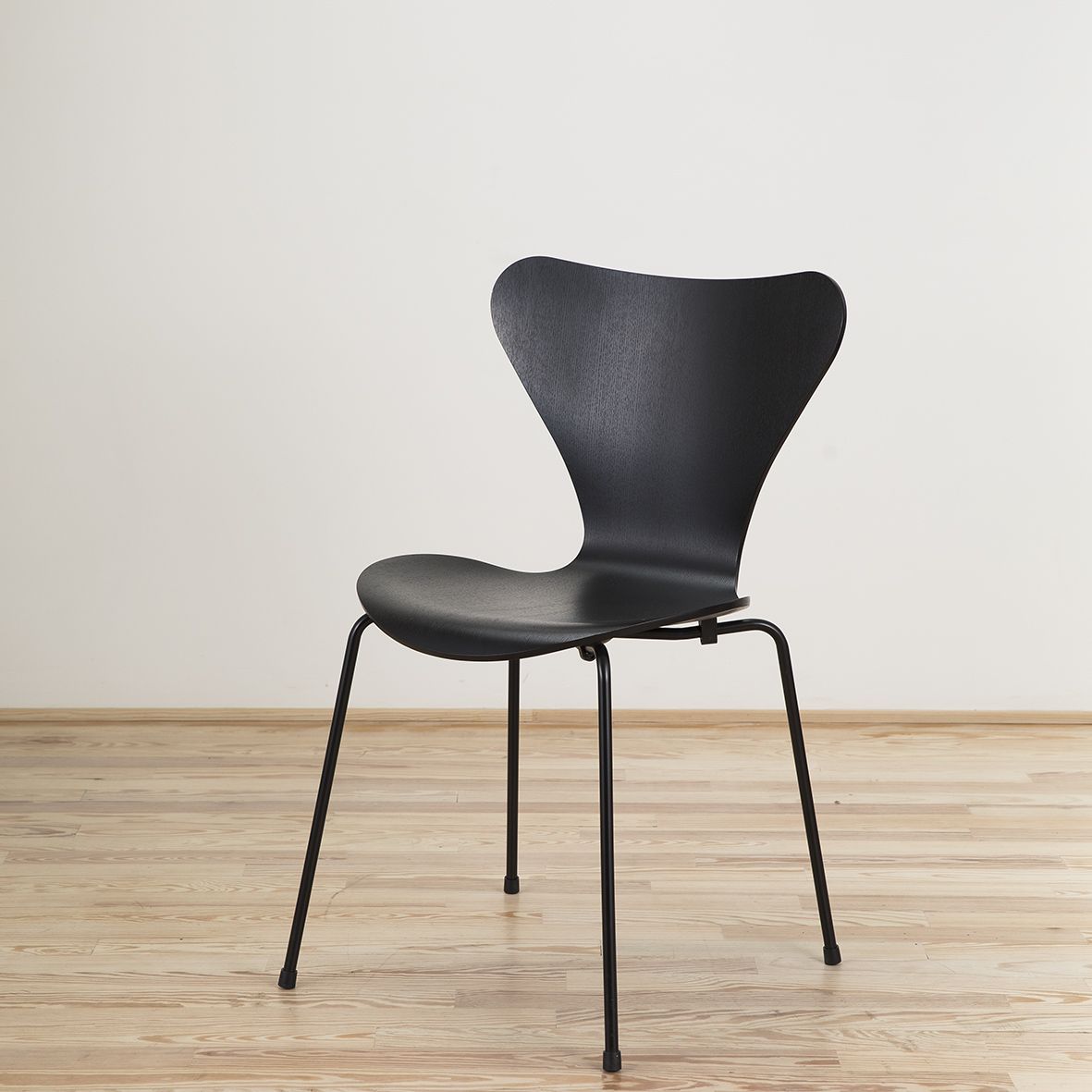 Silla Serie 7 Expo - Fritz Hansen