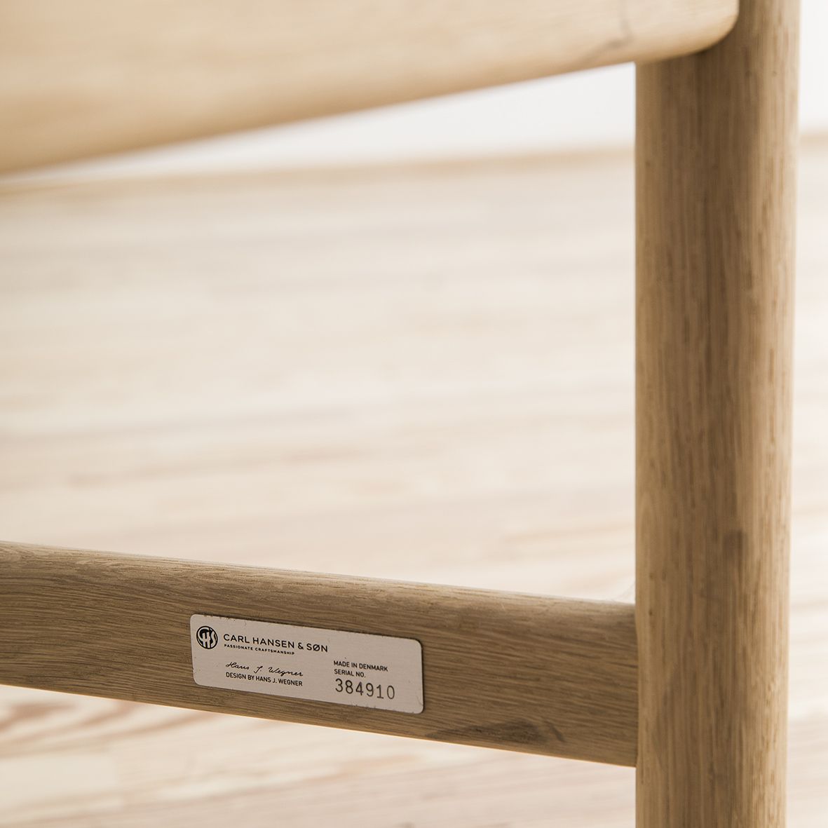 Sillón CH46 diseñado por Hans J. Wegner y editado por Carl_Hansen