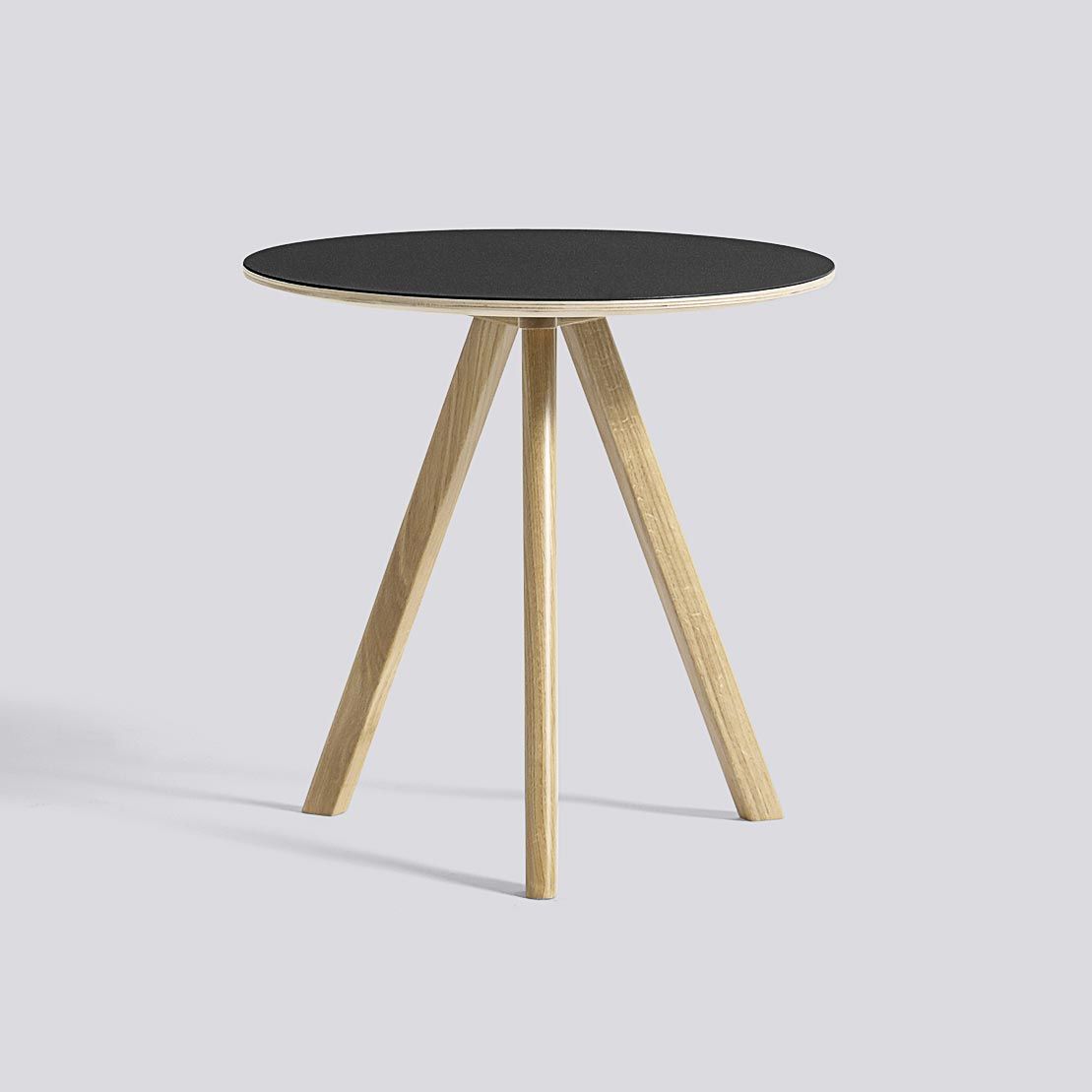 Mesa Auxiliar CPH20 50 Roble lacado Negro linóleo - HAY Copenhague Round Table CPH20