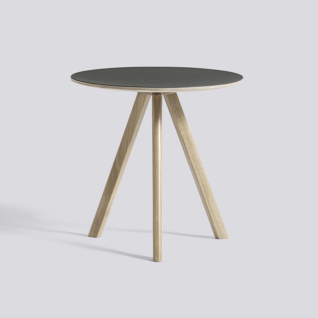 Mesa Auxiliar CPH20 50 Roble jabón Negro linóleo - HAY Mesa Auxiliar CPH20 50 Roble jabón Negro linóleo - HAY