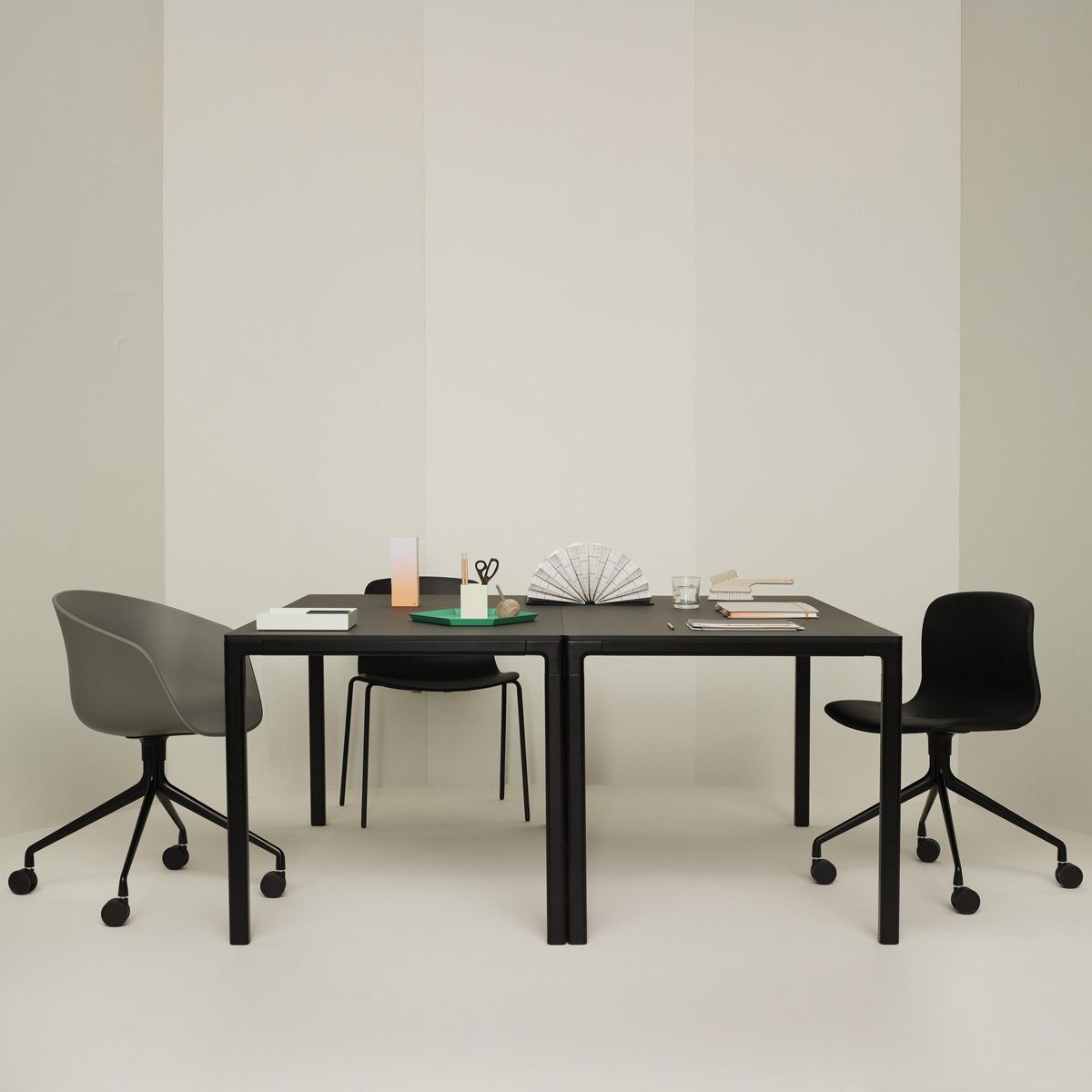 Silla AAC 24 - HAY