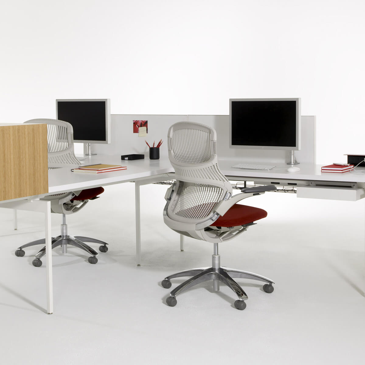 Silla Generation - Knoll Silla Generation - Knoll