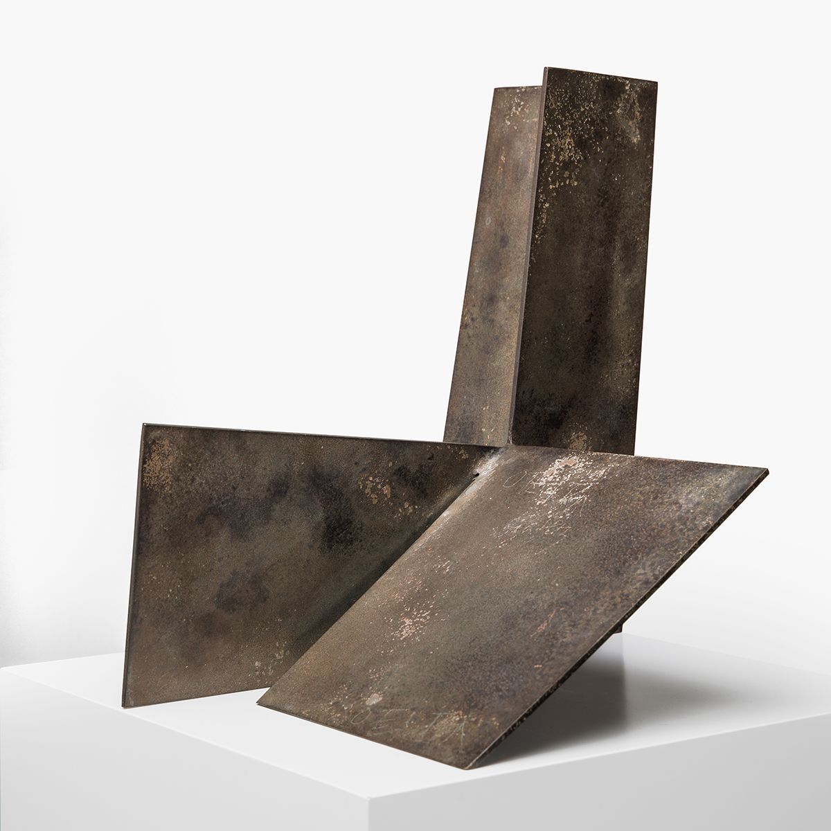 Triedro Jorge Oteiza Escultura Triedro - Jorge Oteiza