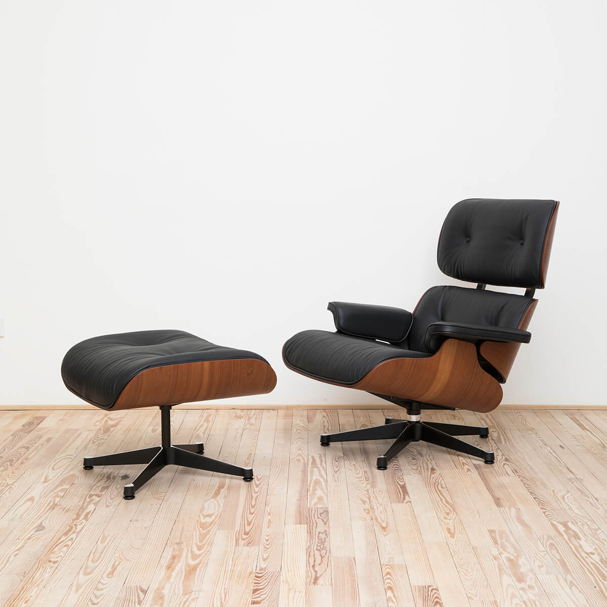 Lounge Chair & Ottoman Caoba Stock - Vitra Lounge Chair & Ottoman Caoba Stock - Vitra