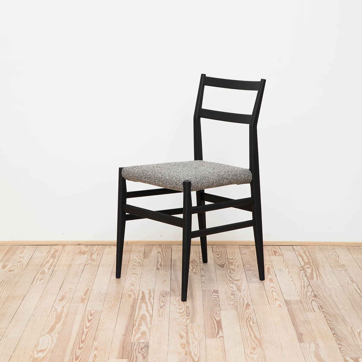 Silla Leggera Stock - Cassina Silla Leggera - Cassina