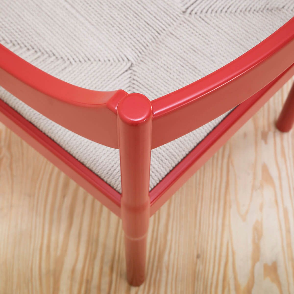 Sillón Carimate Rojo - Fritz Hansen Sillón Carimate Rojo - Fritz Hansen