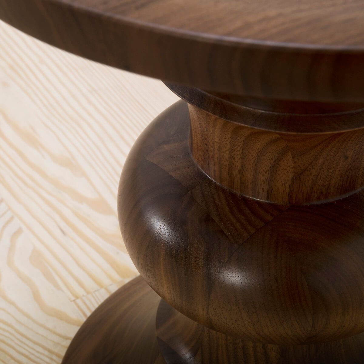Taburete Stools Modelo B - Vitra Taburete Stools Modelo B - Vitra