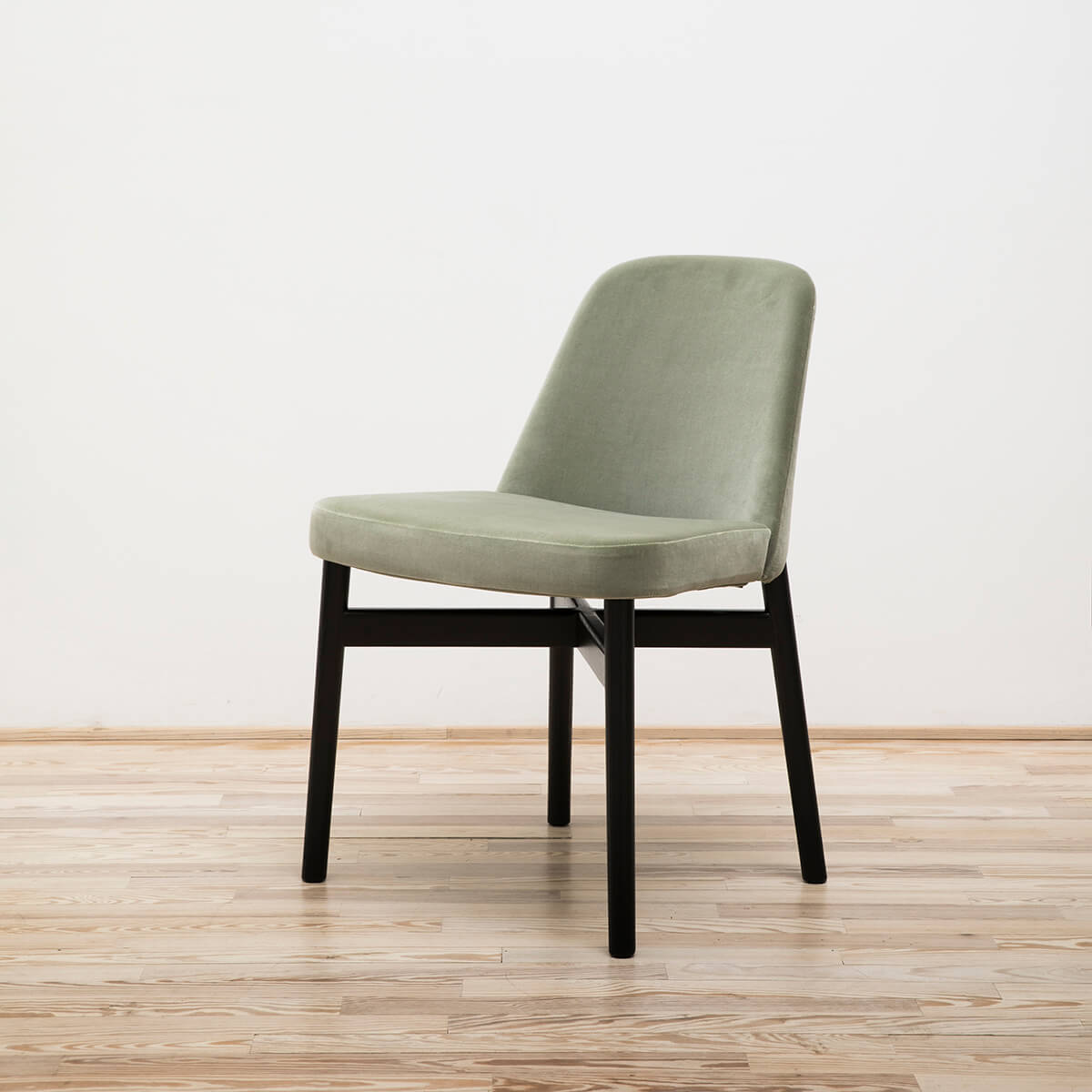 Silla Krusin 016 Stock - Knoll Silla Krusin 016 Stock - Knoll