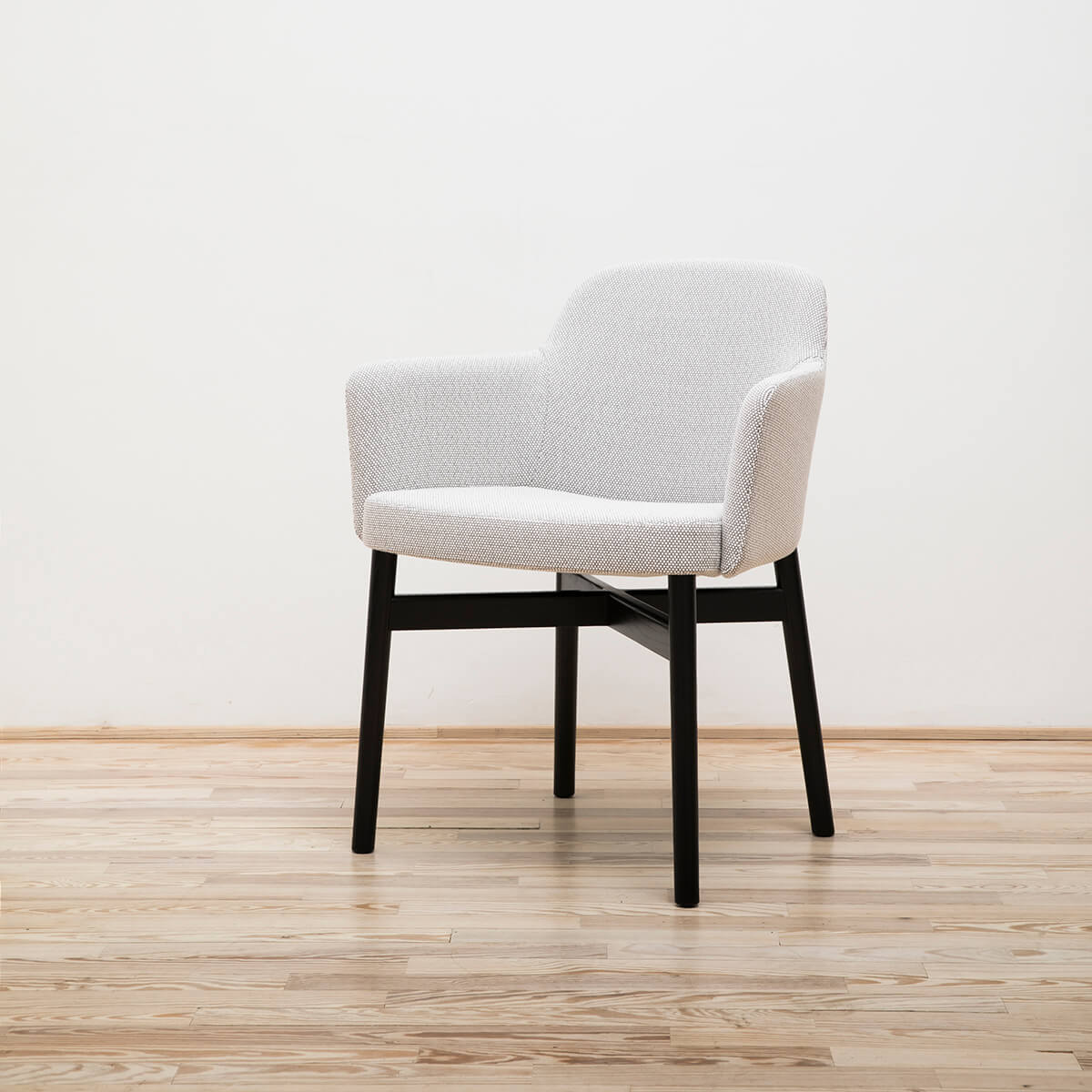 Sillón Krusin 016 Stock - Knoll (copia)