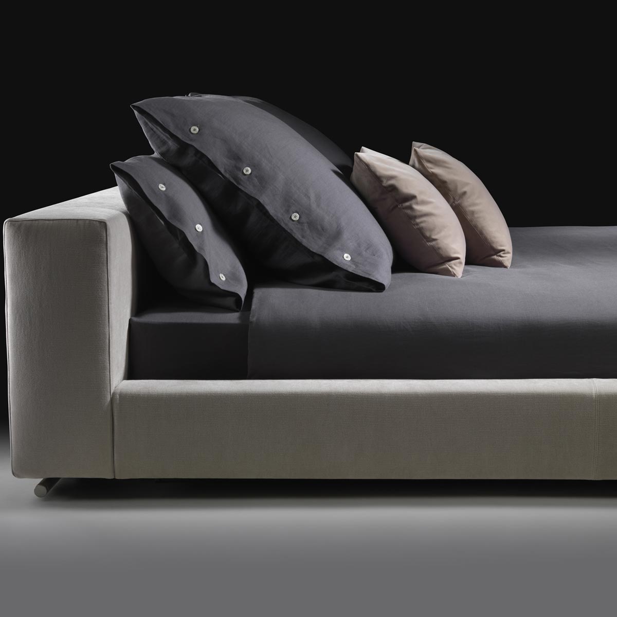 Cama Groundpiece - Flexform