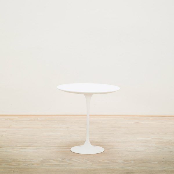 Mesa auxiliar Tulip Saarinen 51 - Knoll