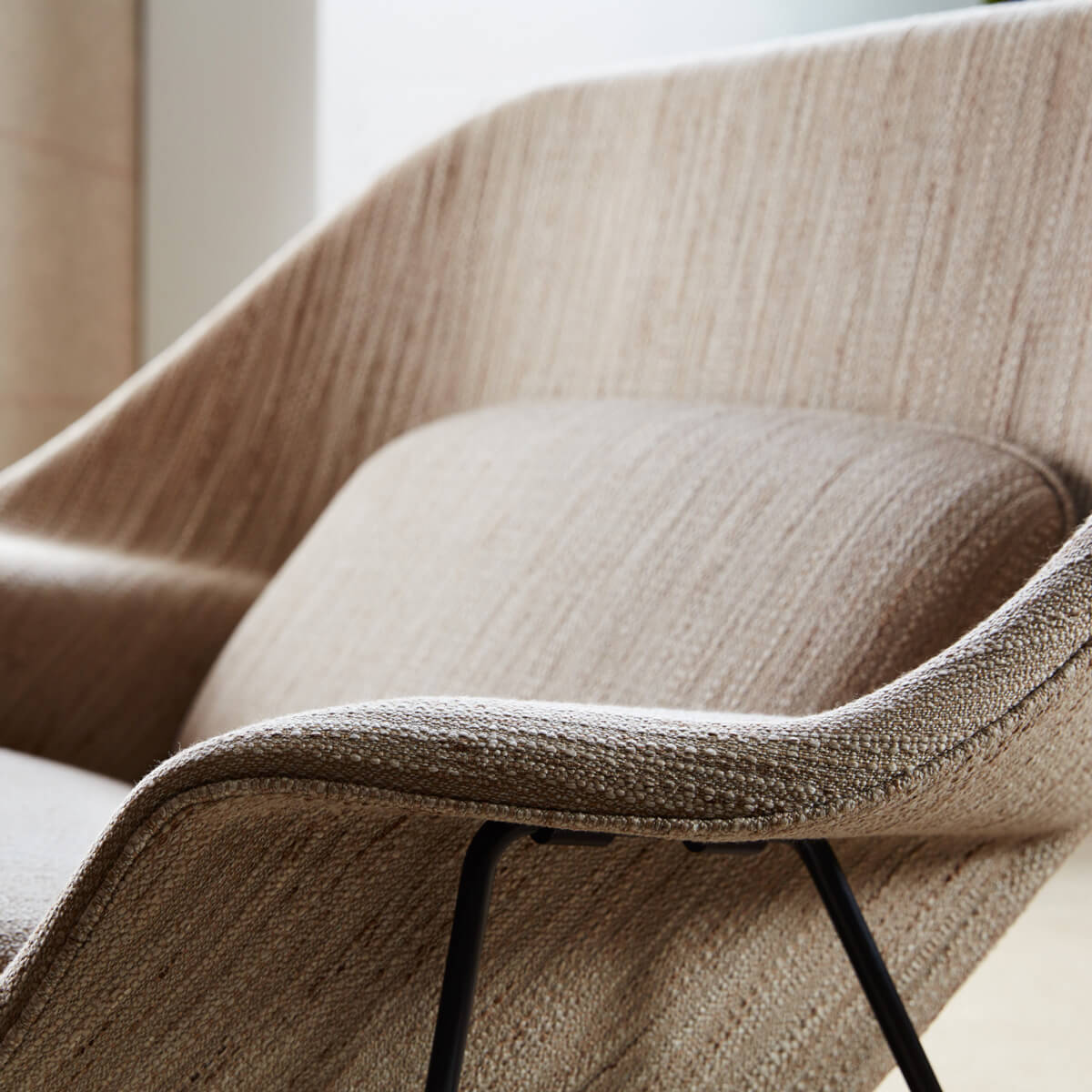 Sofá Womb Relax - Knoll Sofá Womb Relax - Knoll