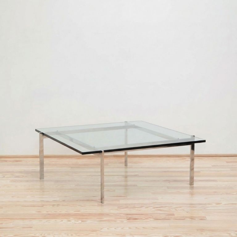 Mesa PK61A Cristal - Fritz Hansen