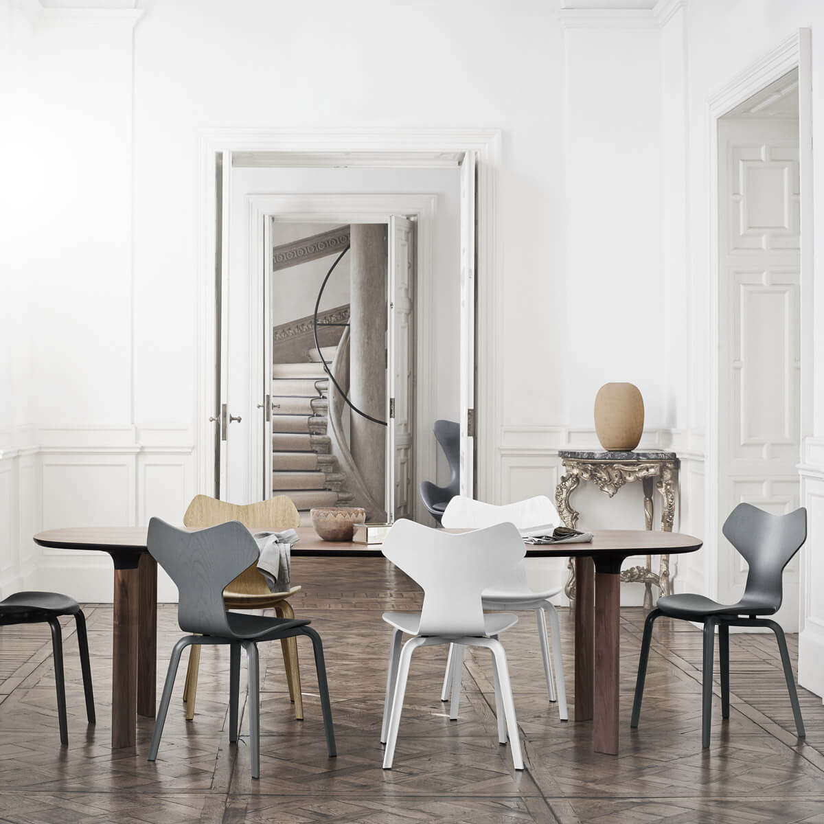 Mesa Analog JH83 - Fritz Hansen Mesa Analog JH83 - Fritz Hansen