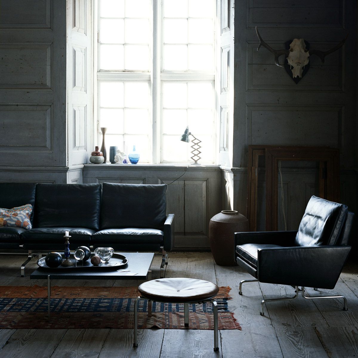 Mesa PK61 mármol Beige - Fritz Hansen