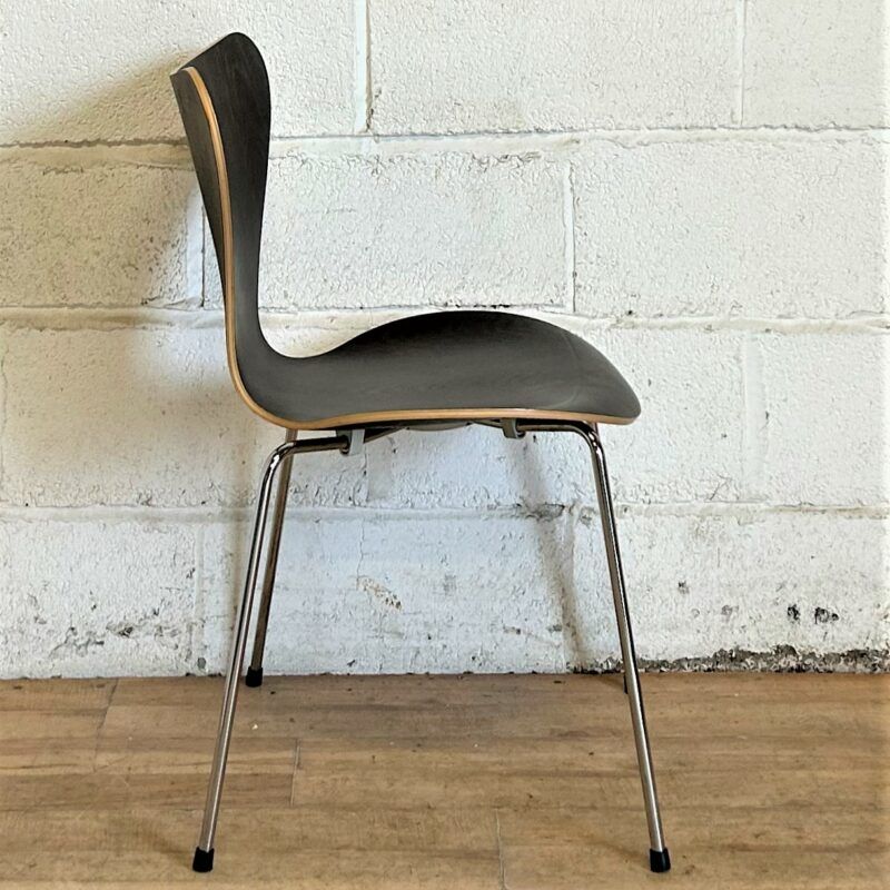 serie7-robleteñido-fritzhansen Silla Series 7 Roble teñido - Fritz Hansen
