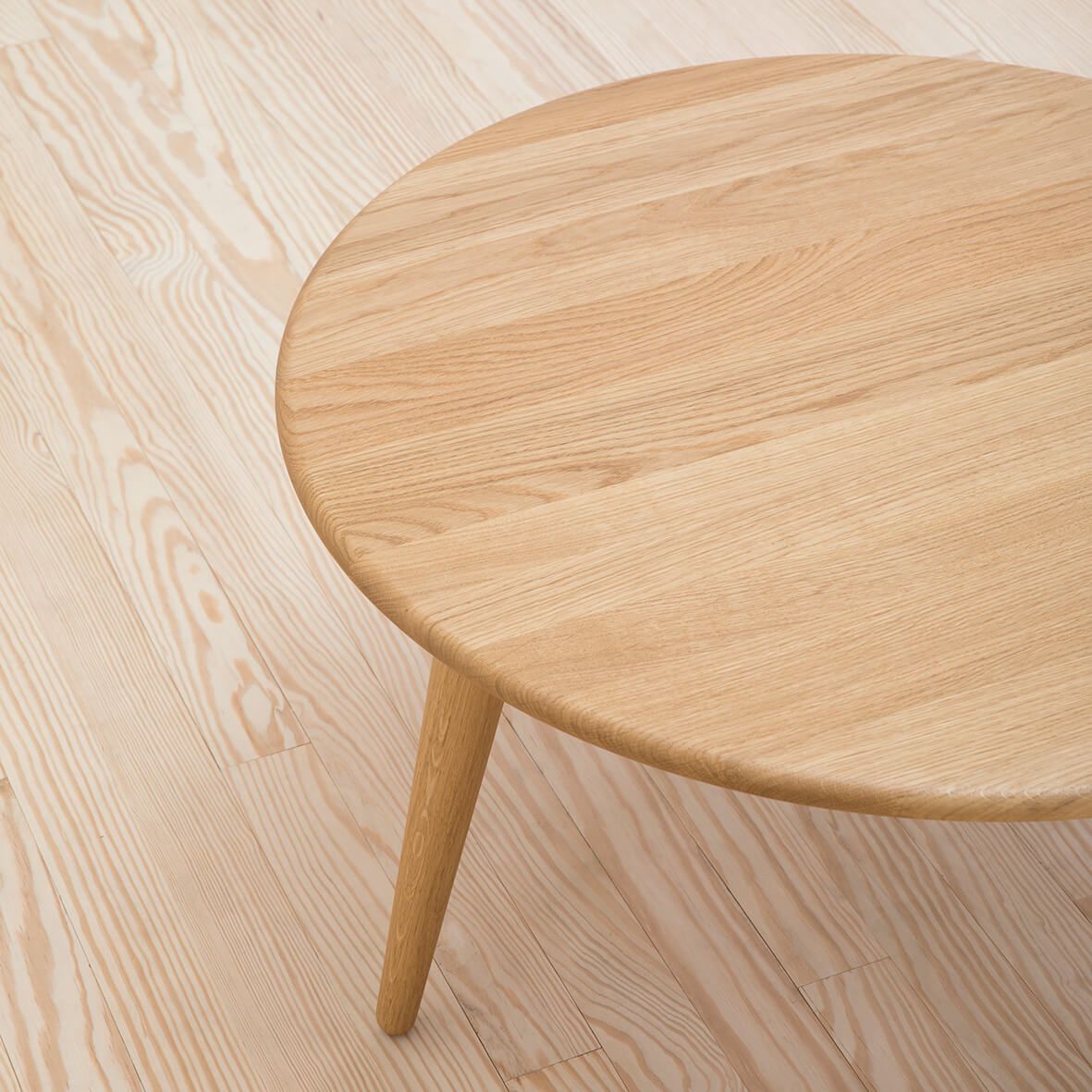 Mesa CH008 Roble aceite - Carl Hansen