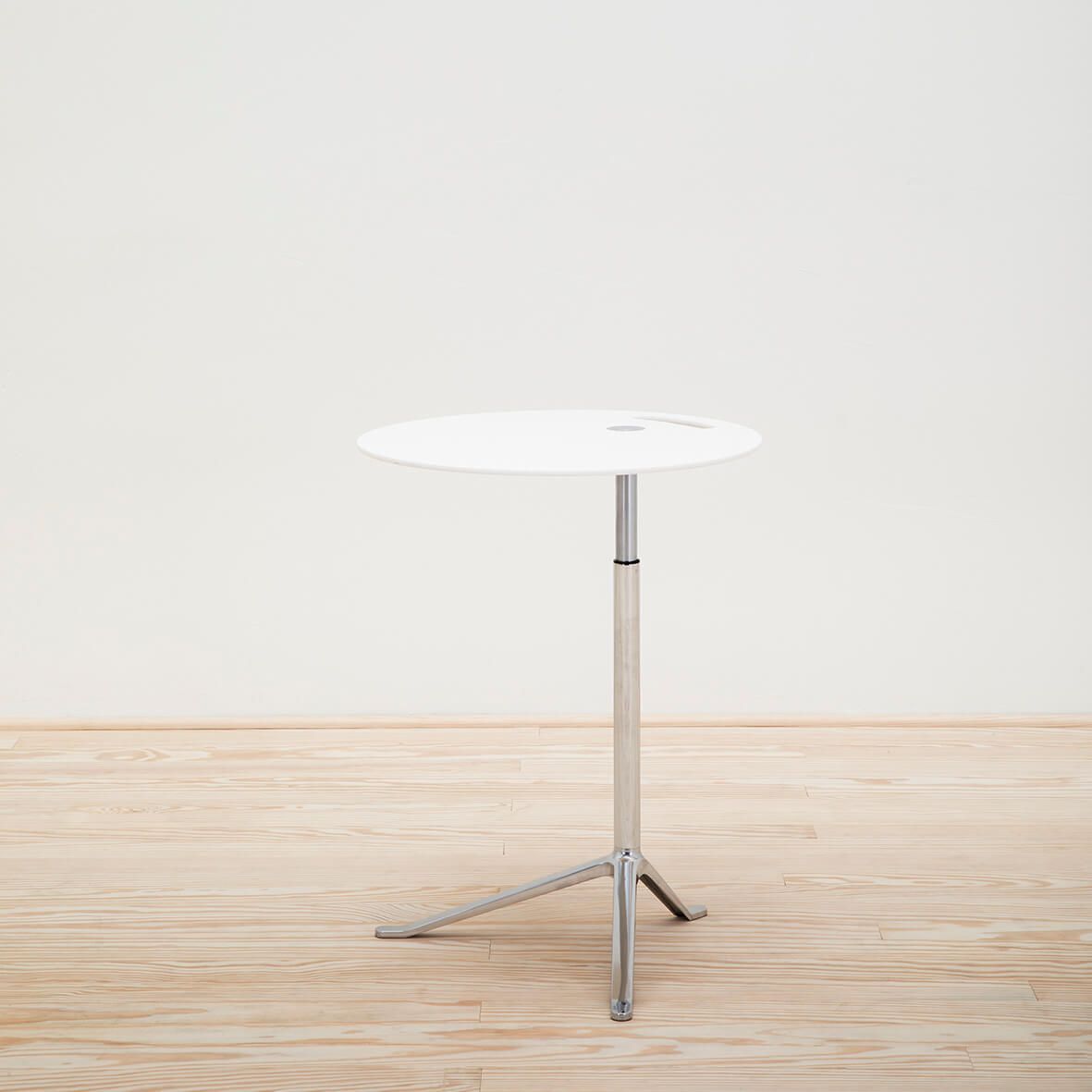 Mesa Little Friend KS11 - Fritz Hansen Mesa Little Friend Cromado - Fritz Hansen
