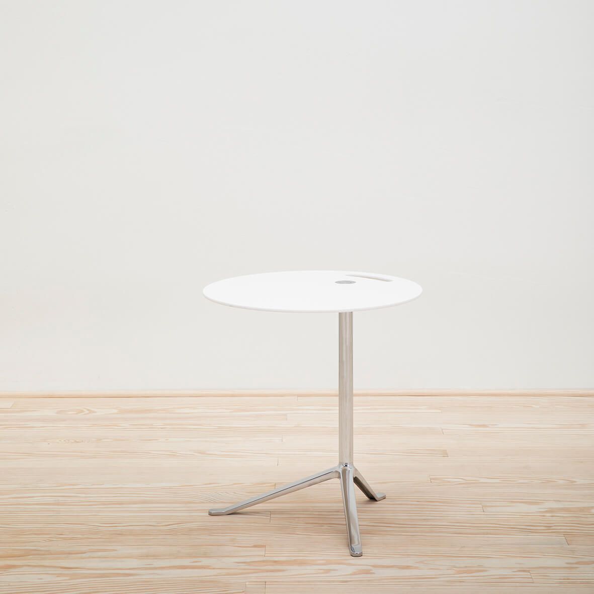 Mesa Little Friend KS11 - Fritz Hansen Mesa Little Friend KS11 - Fritz Hansen