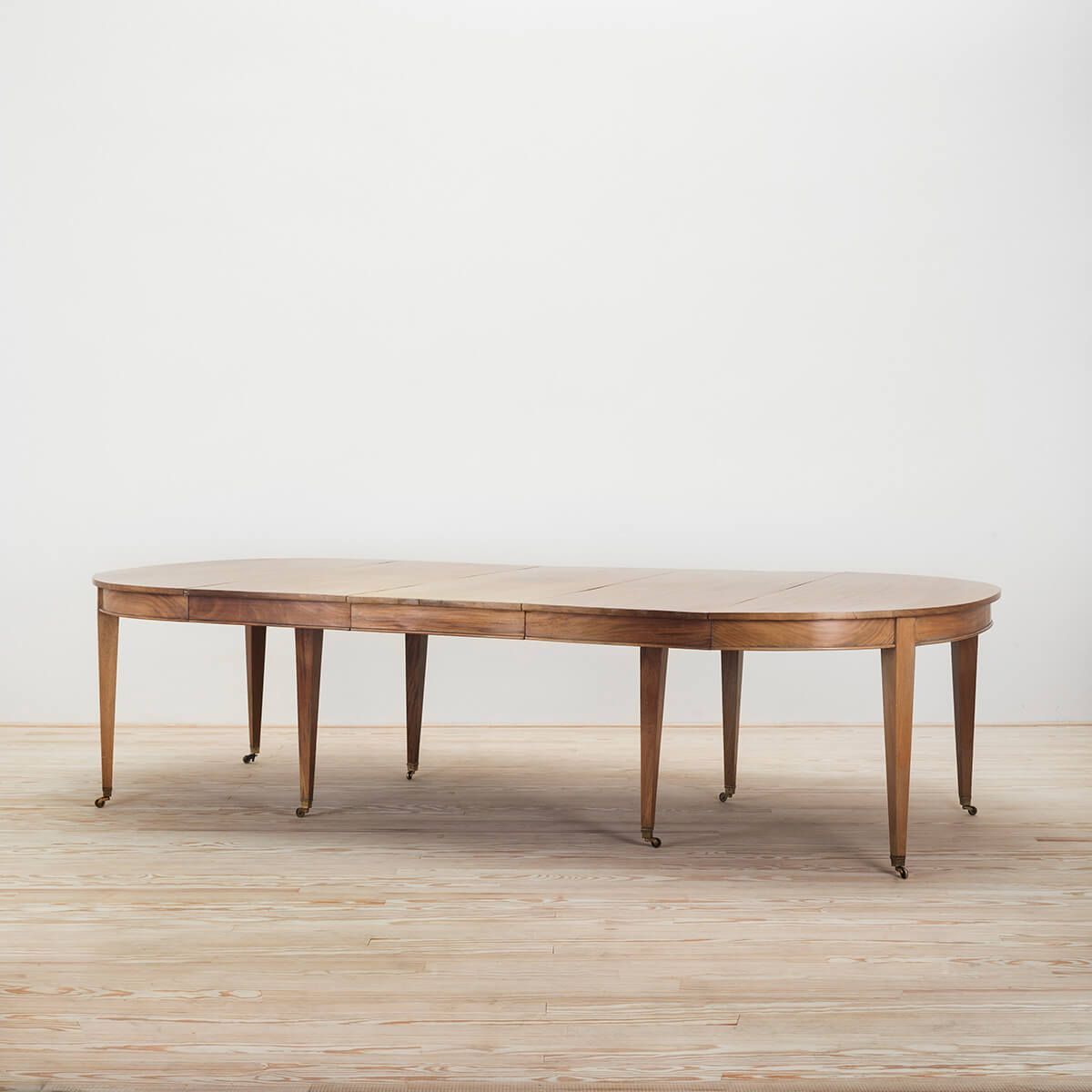 Mesa antigua extensible