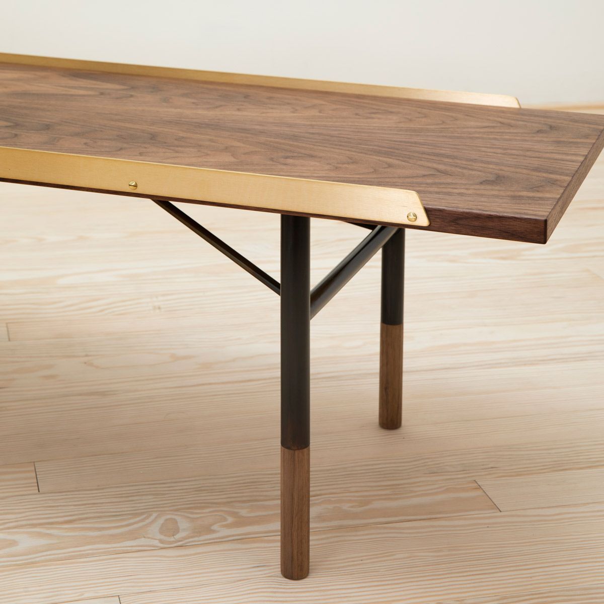 Banco Bench Brass - House of Finn Juhl