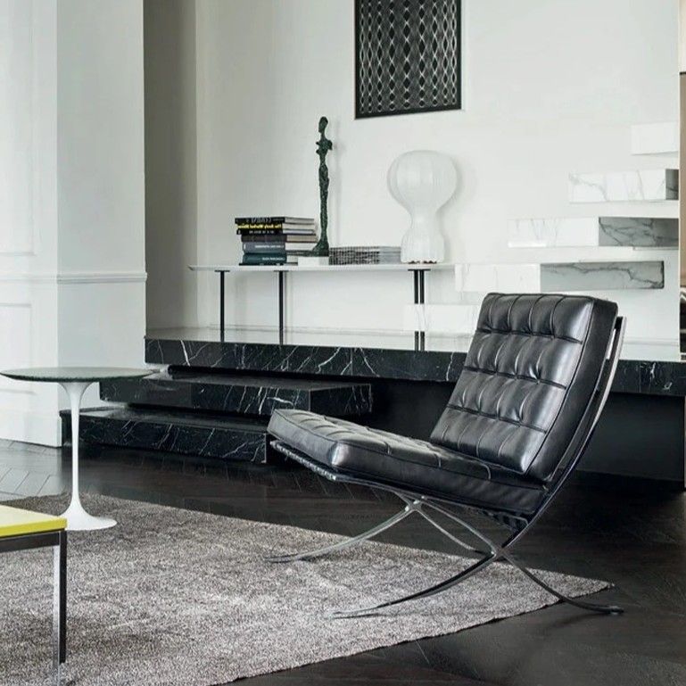 Butaca Barcelona Piel negra - Knoll