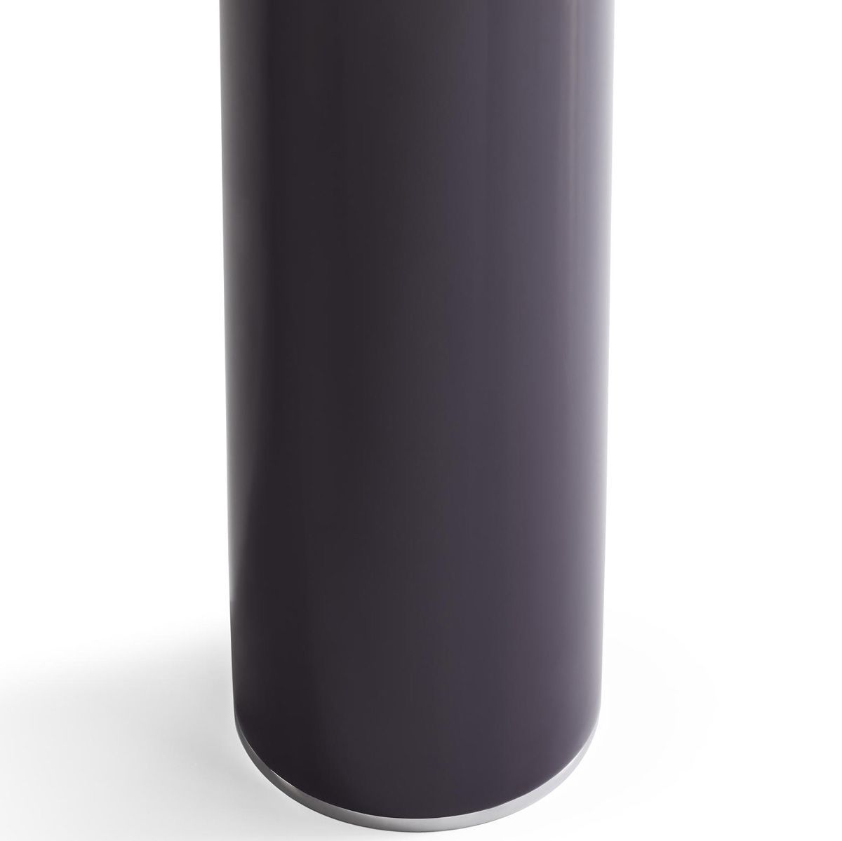 Mesa Smalto oval Dark Aubergine - Knoll Mesa Smalto oval Dark Aubergine - Knoll