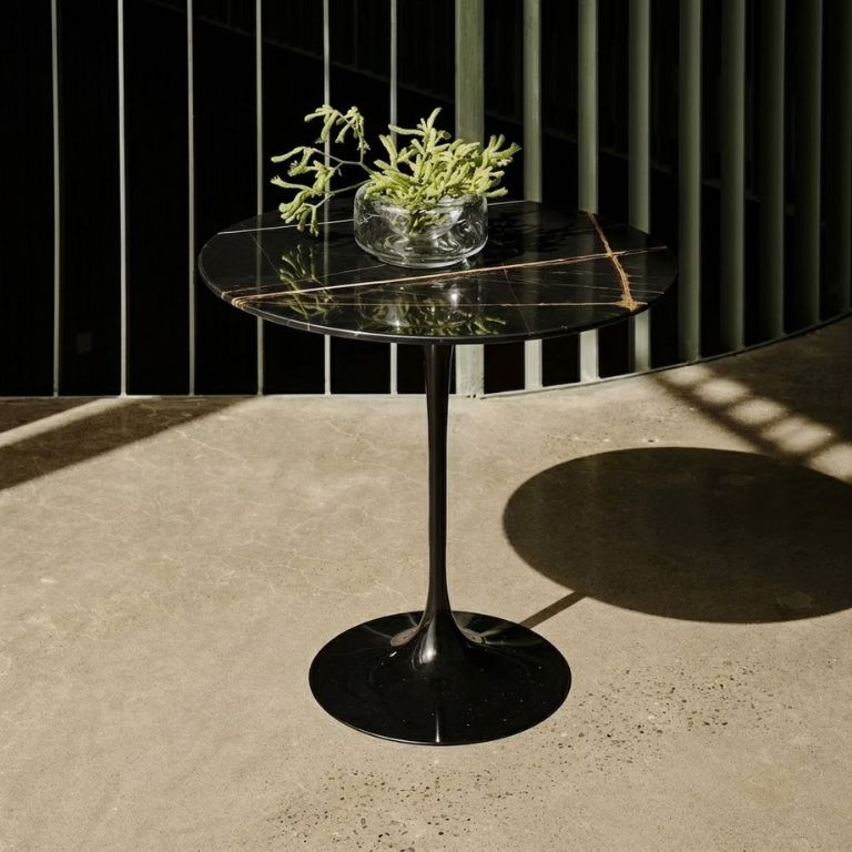 mesa auxiliar tulip saarinen 41 marmol sahara–knoll mesa auxiliar tulip saarinen 41 marmol sahara–knoll