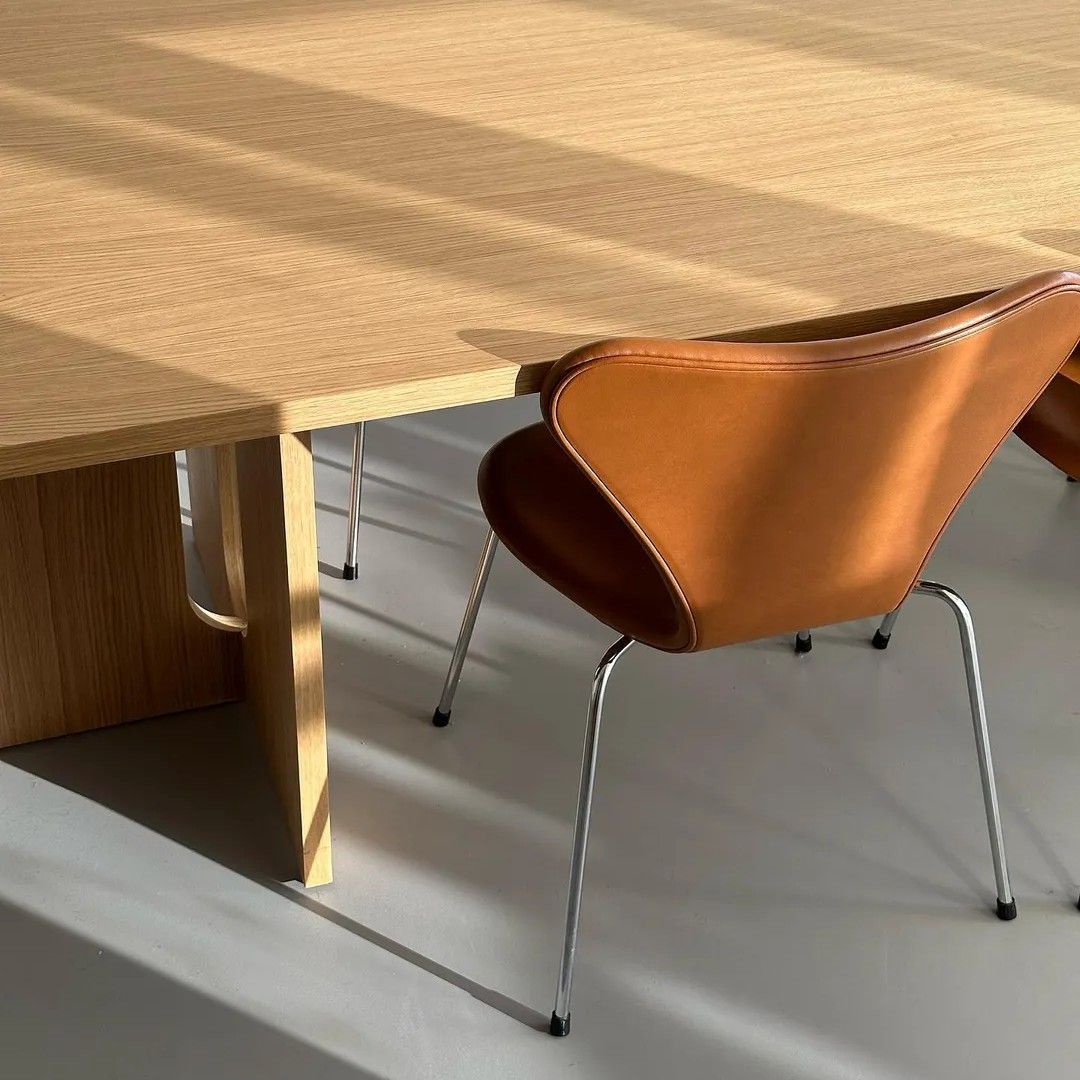 serie7-piel-silla-fritzhansen2 Silla Series 7 Piel - Fritz Hansen