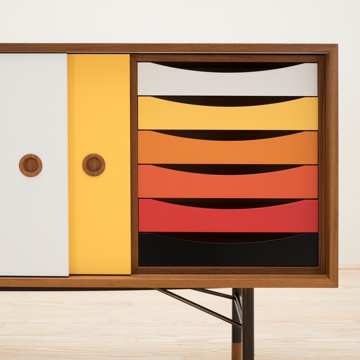 Aparador Sideboar azul teca - House of Finn Juhl