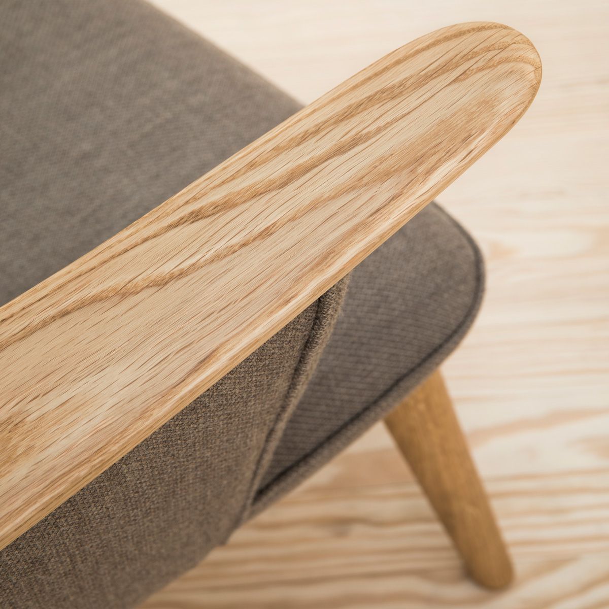 Butaca CH78 Mama Bear Chair - Carl Hansen