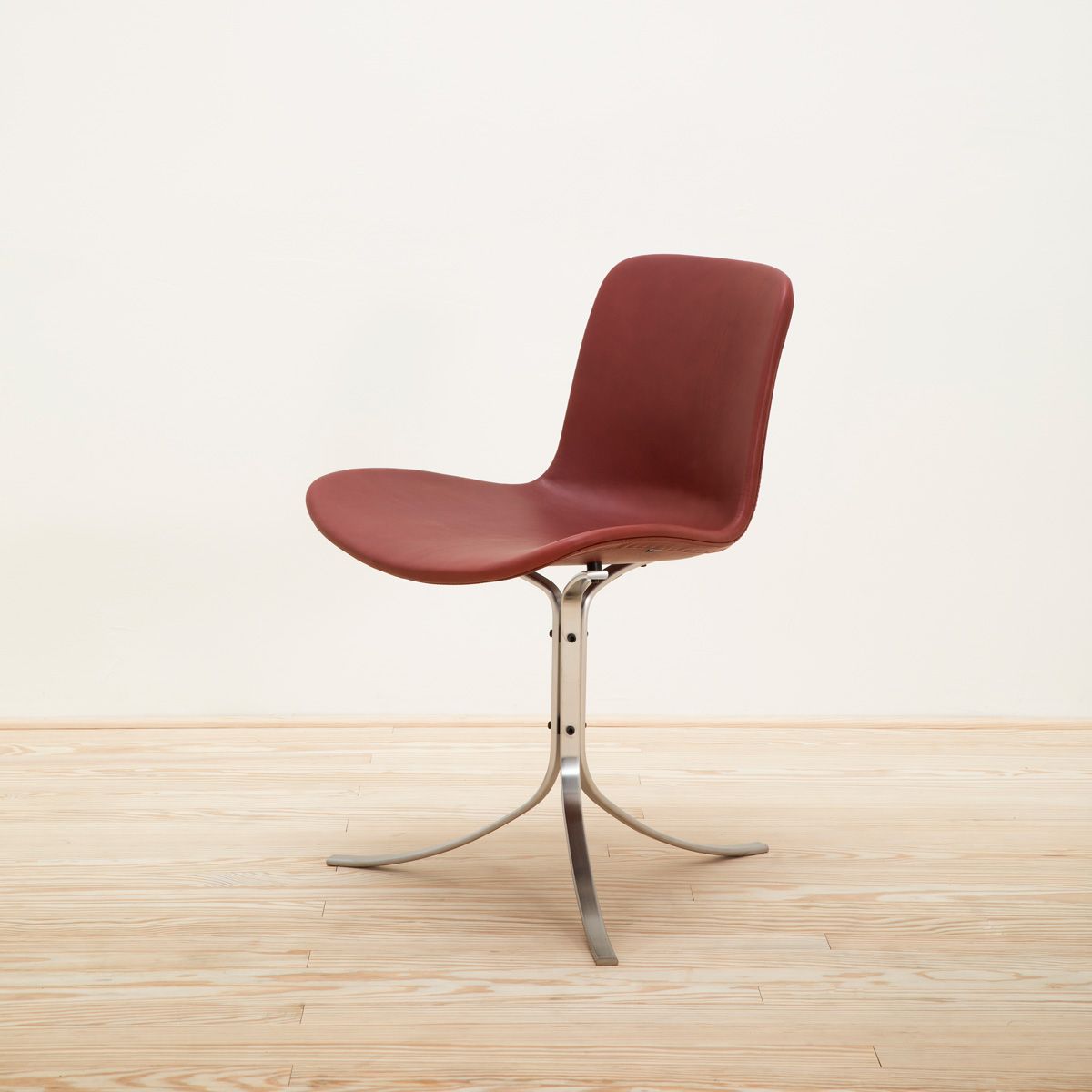 Silla PK9 Indian Red - Fritz Hansen Silla PK9 Indian Red - Fritz Hansen