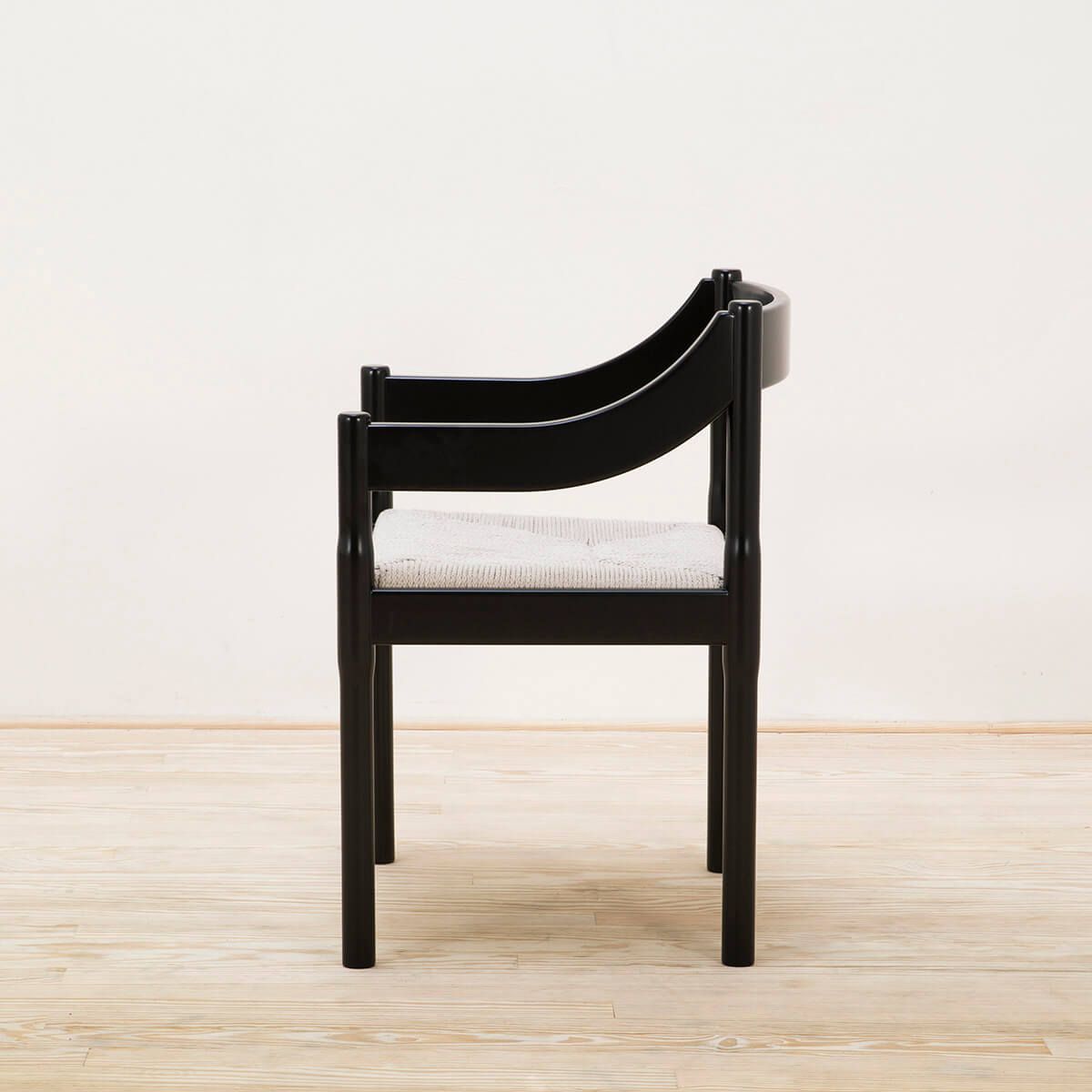 Sillón Carimate Rojo - Fritz Hansen Sillón Carimate Rojo - Fritz Hansen