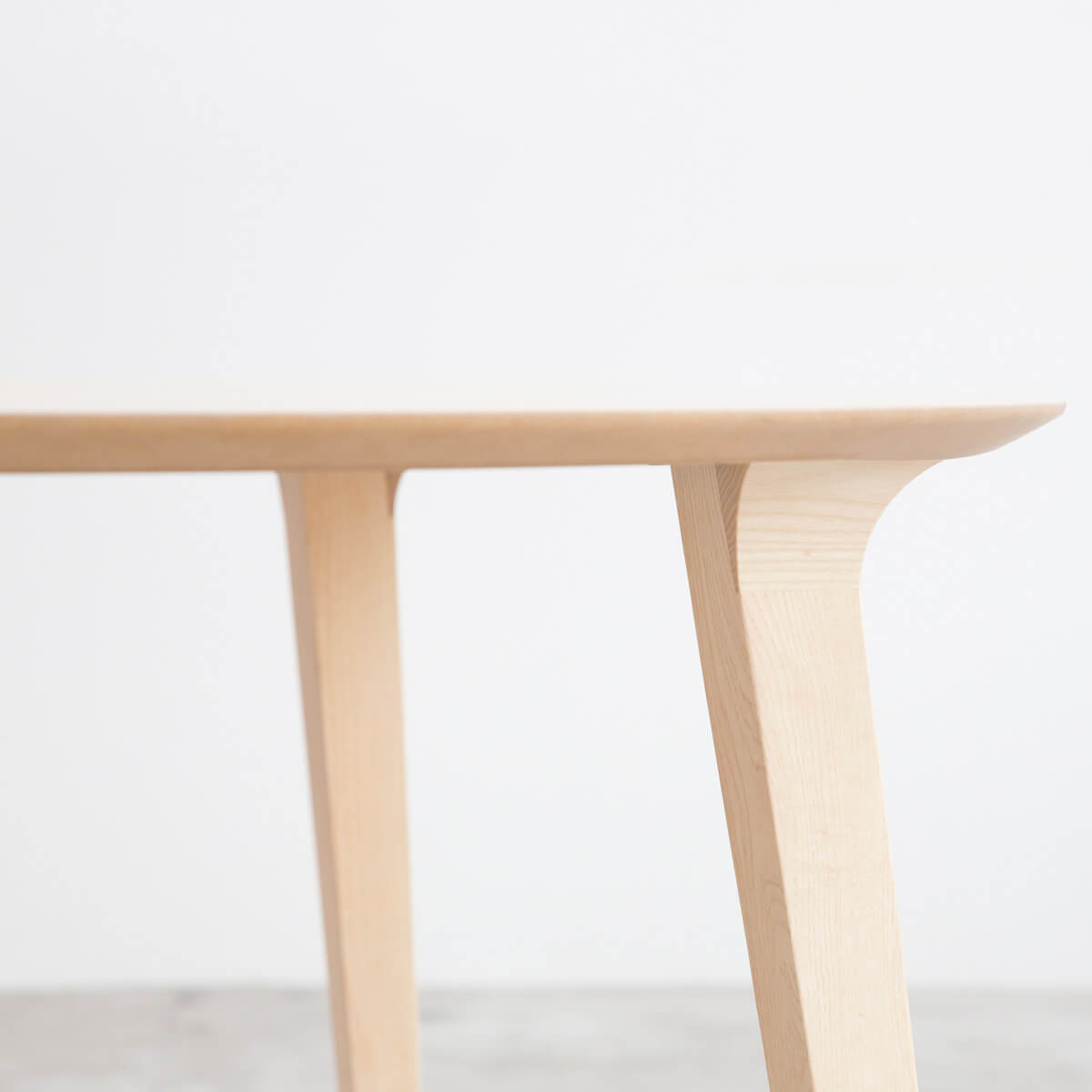 Mesa Lau redonda 120 - Stua