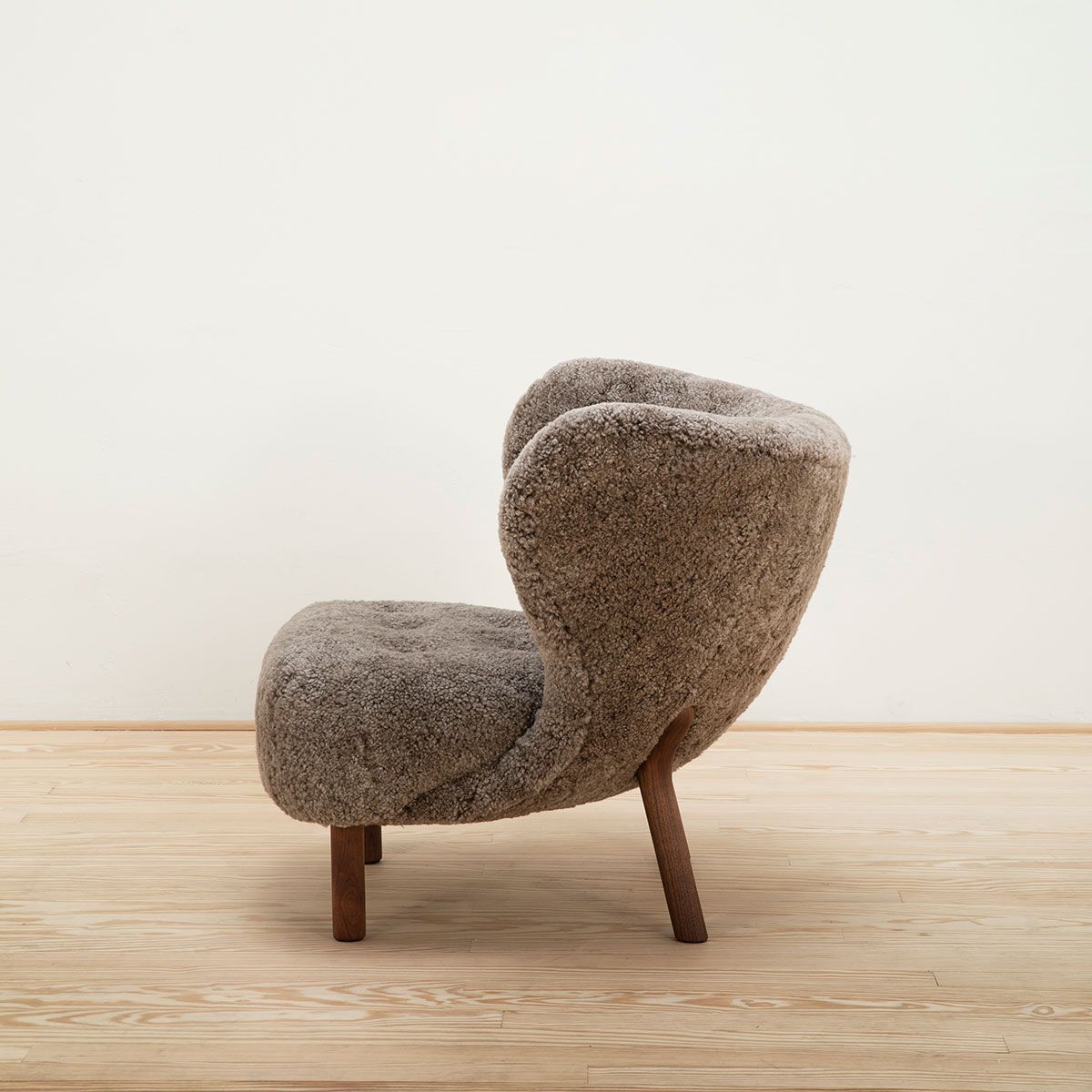 Butaca Little Petra Sheepskin Sahara - &Tradition