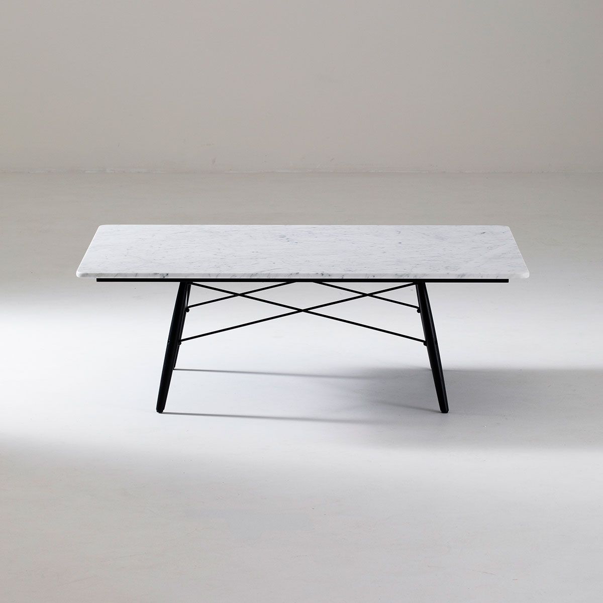 Mesa auxiliar Eames Coffee Table Mármol – Vitra Mesa auxiliar Eames Coffee Table Mármol – Vitra