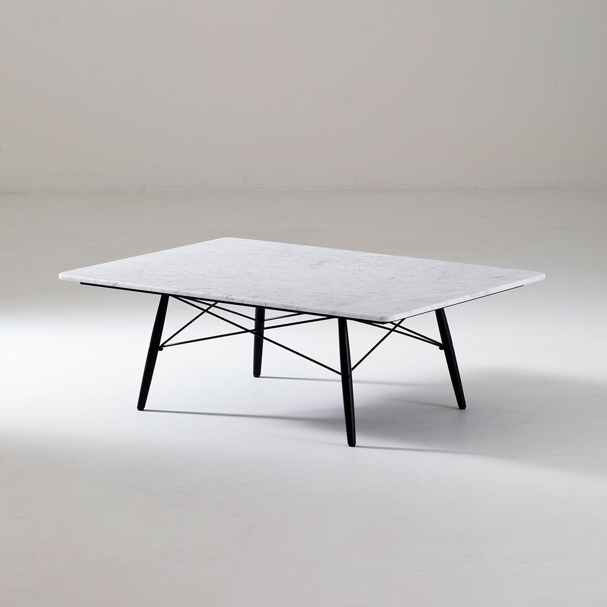 Mesa auxiliar Eames Coffee Table Mármol – Vitra Mesa auxiliar Eames Coffee Table Mármol – Vitra