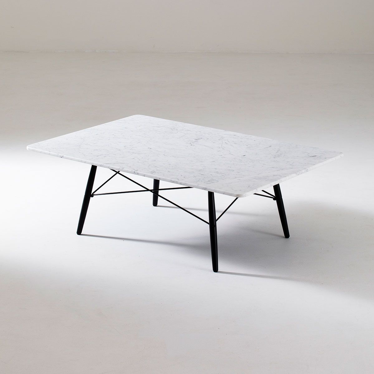 Mesa auxiliar Eames Coffee Table Mármol – Vitra Mesa auxiliar Eames Coffee Table Mármol – Vitra