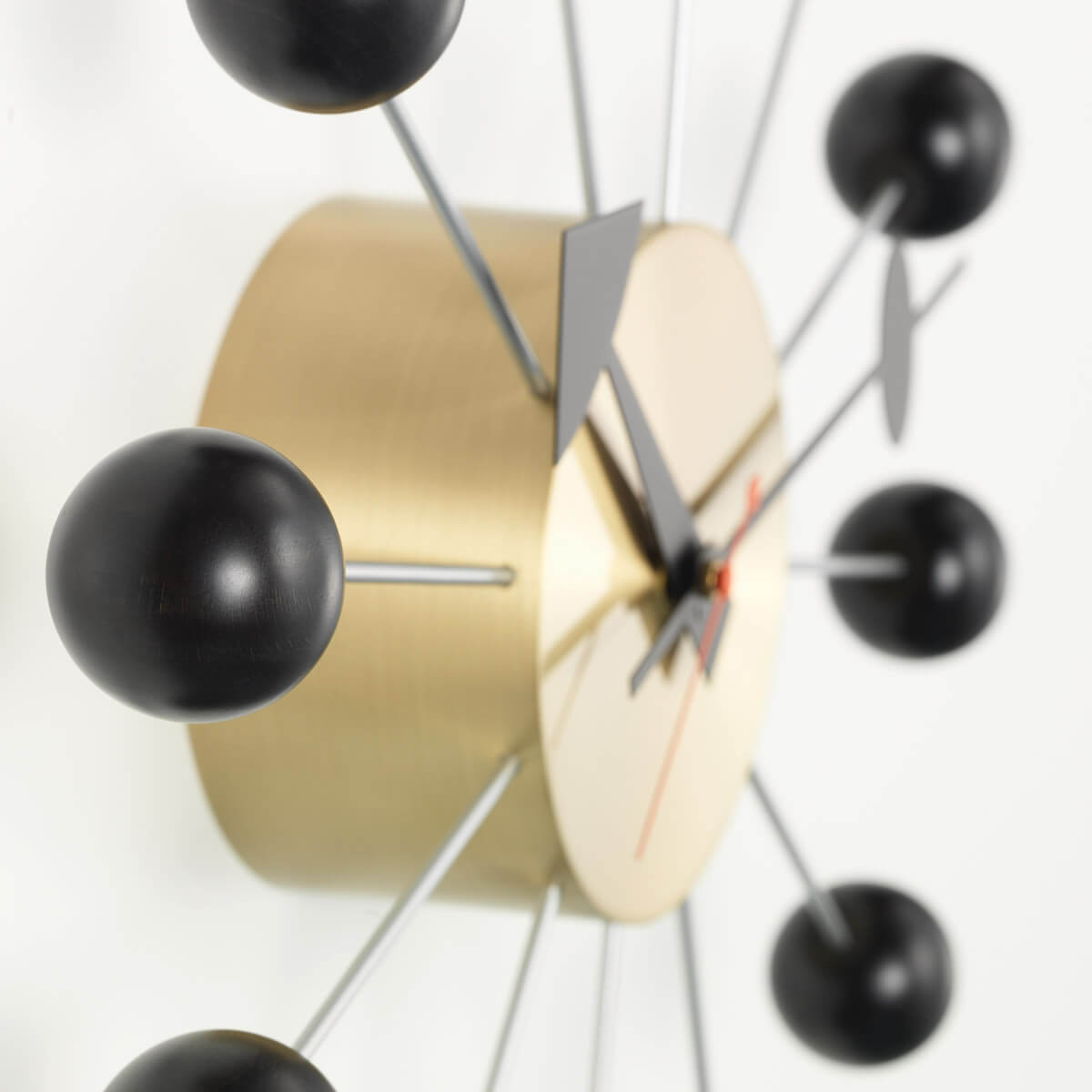 Reloj Ball Clock Negro/Latón - Vitra