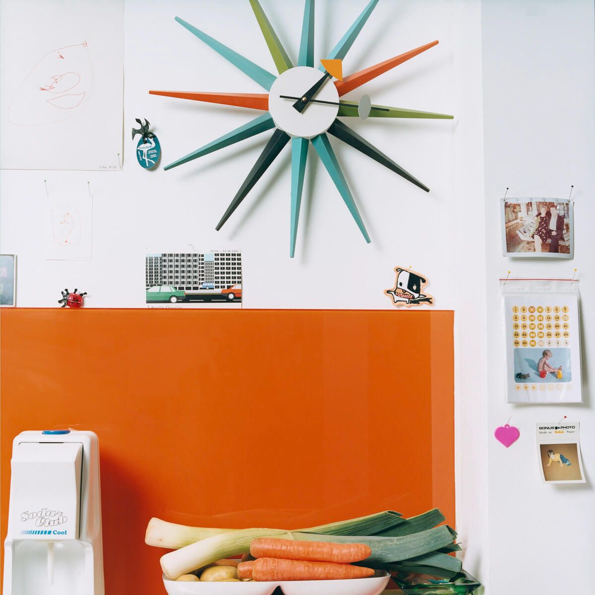 Reloj Sunburst Clock Multicolor - Vitra