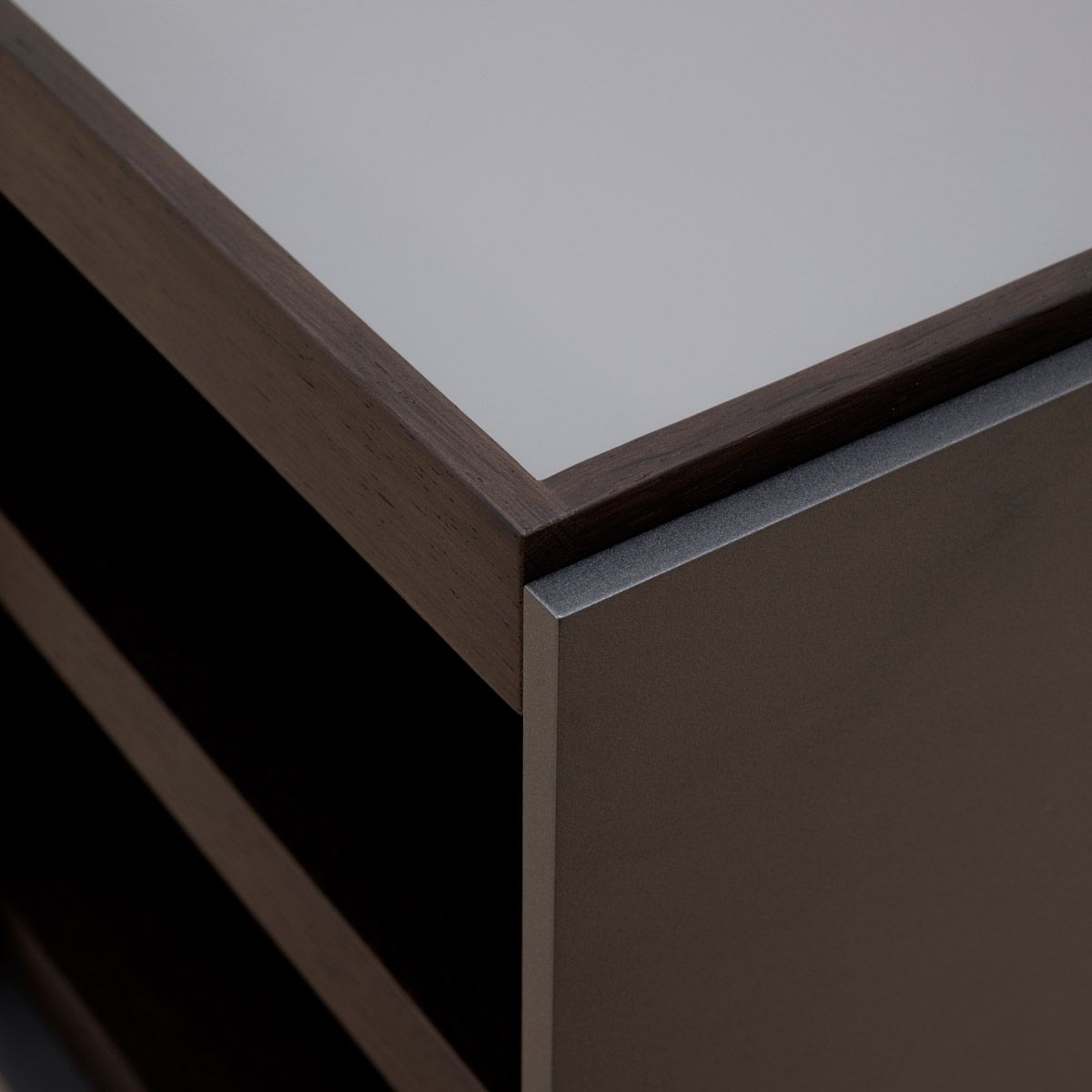 Contenedor Surface - B&B Italia