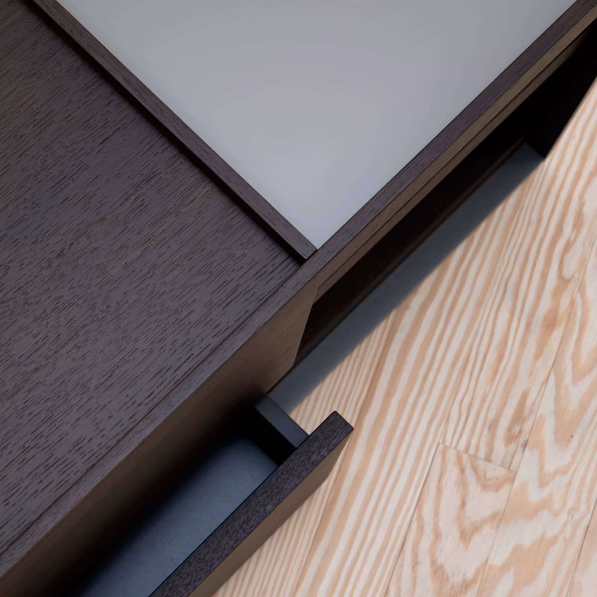 Contenedor Surface - B&B Italia