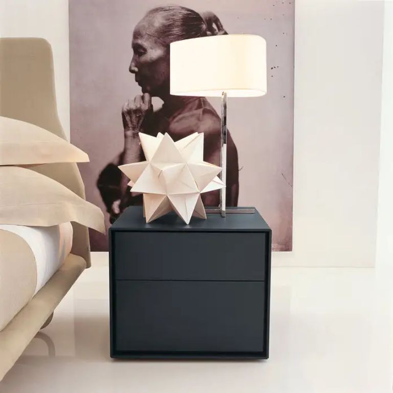 mesa auxiliar dado gris –b&b italia mesa auxiliar dado gris –b&b italia