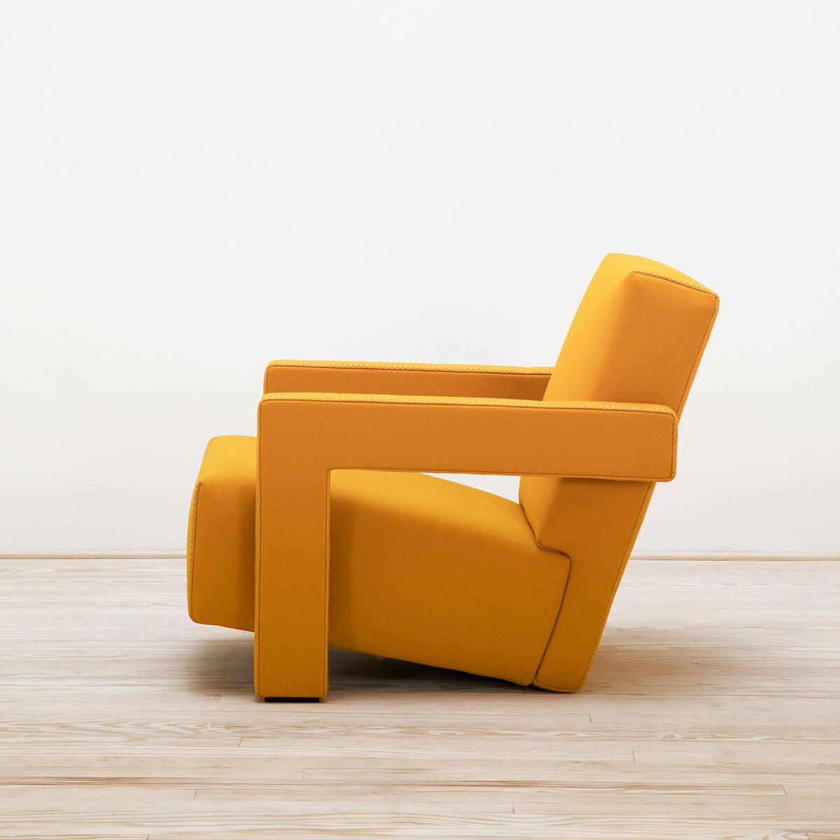 Butaca Utrecht Zafferano - Cassina-Cassina_3 Butaca Utrecht Zafferano - Cassina