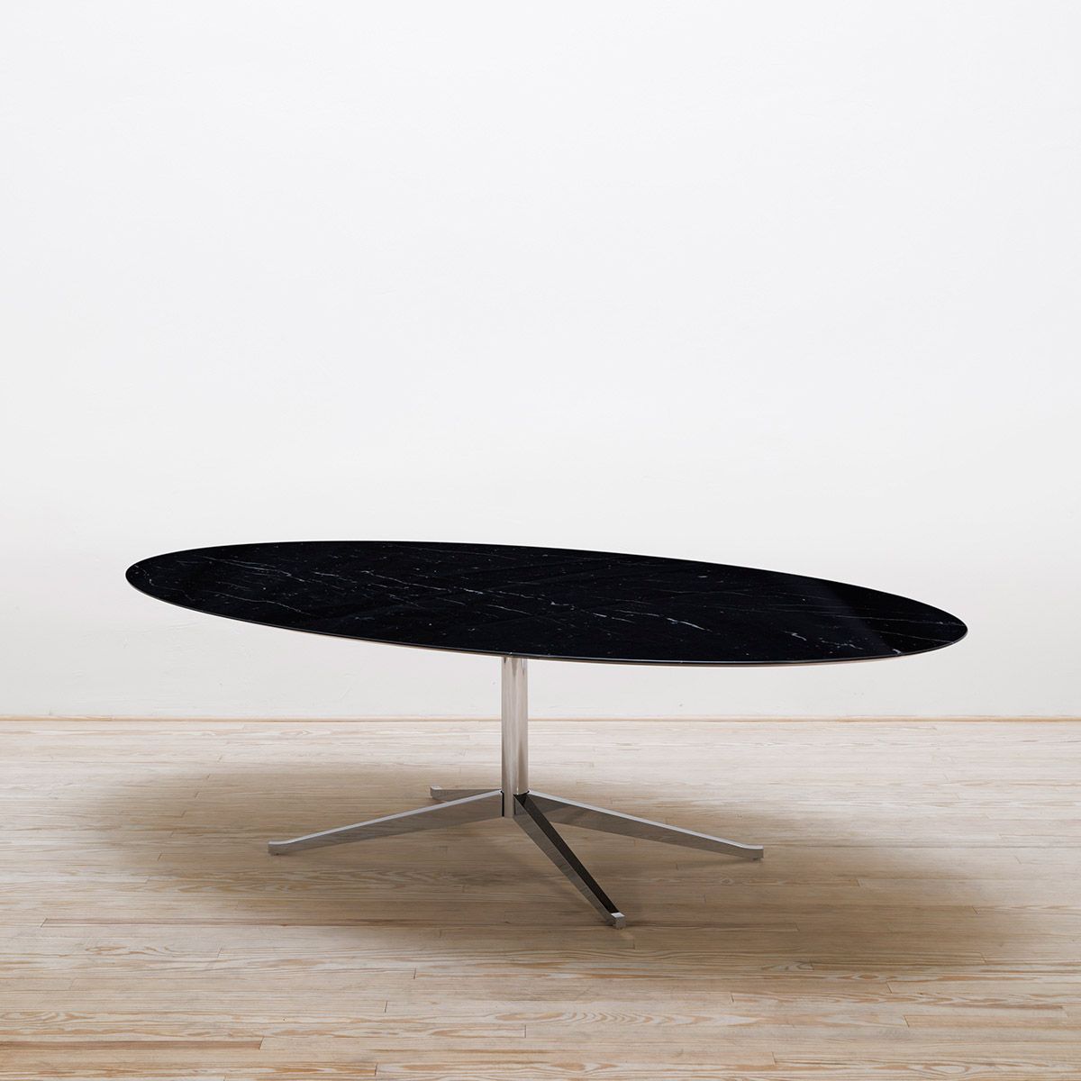 Mesa Florence Knoll oval - Knoll