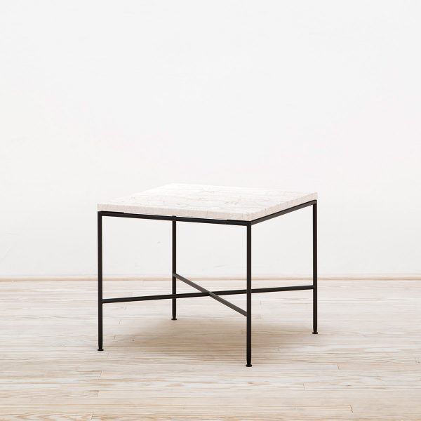 Mesa auxiliar Planner Crema - Fritz Hansen (copia)